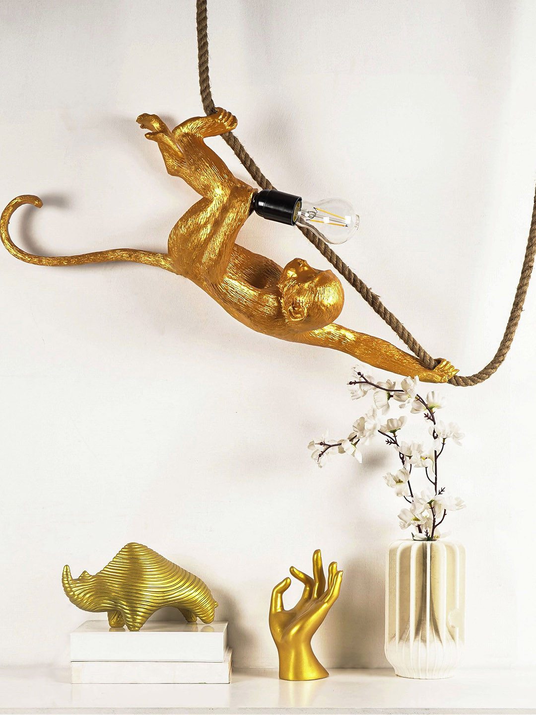 THE ARTMENT Warm Yellow Durable More than 360 LEDs Teardrop String Lights