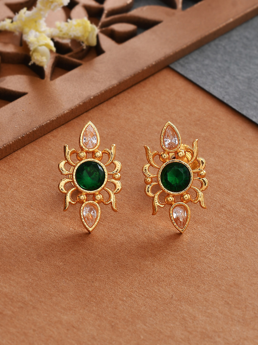 Abharan Green Stone Adorned Stud Earrings