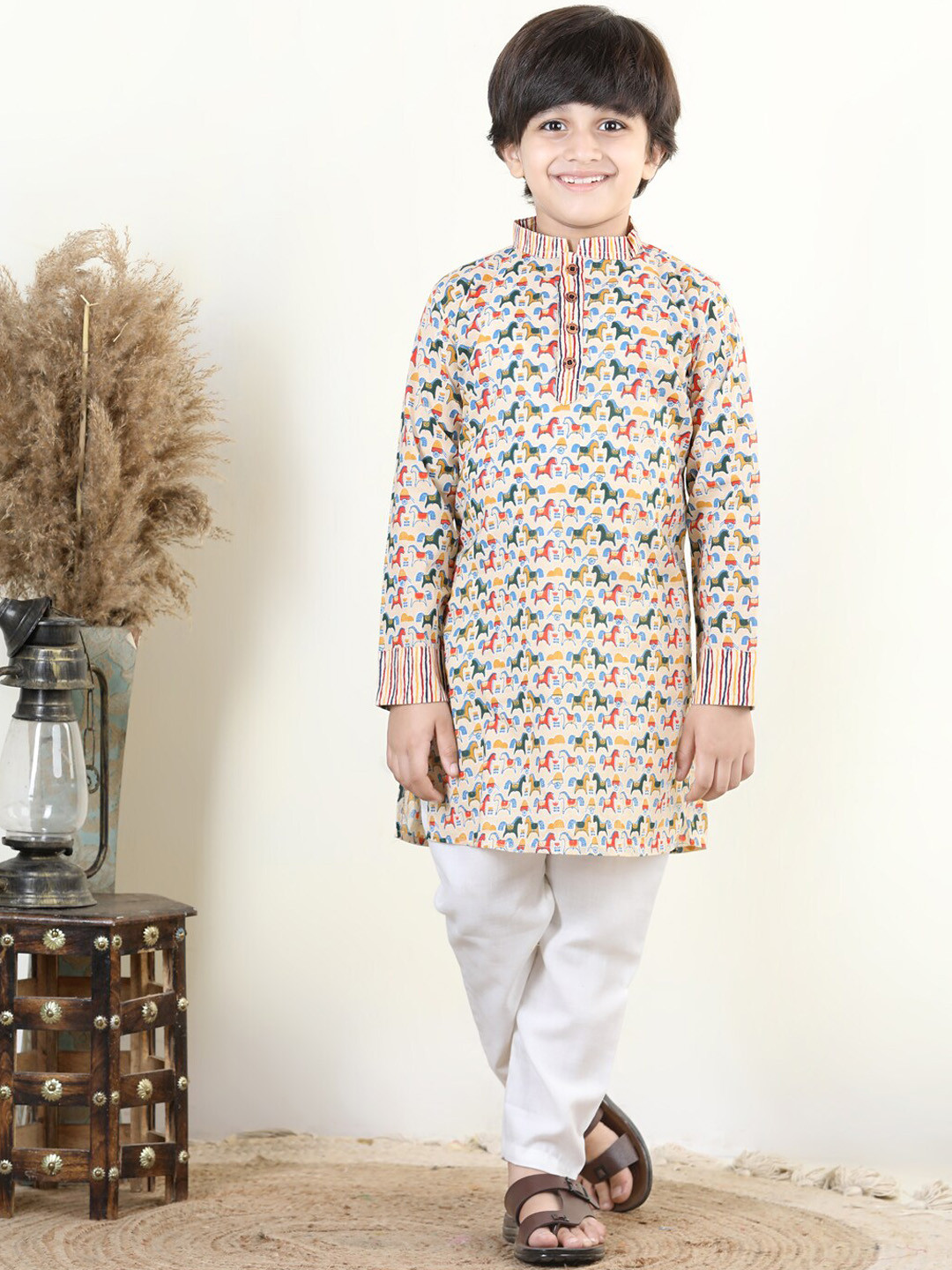 Here&Now X Kinder Kids Boys Horse Printed Regular Pure Cotton Kurta With Pyjamas