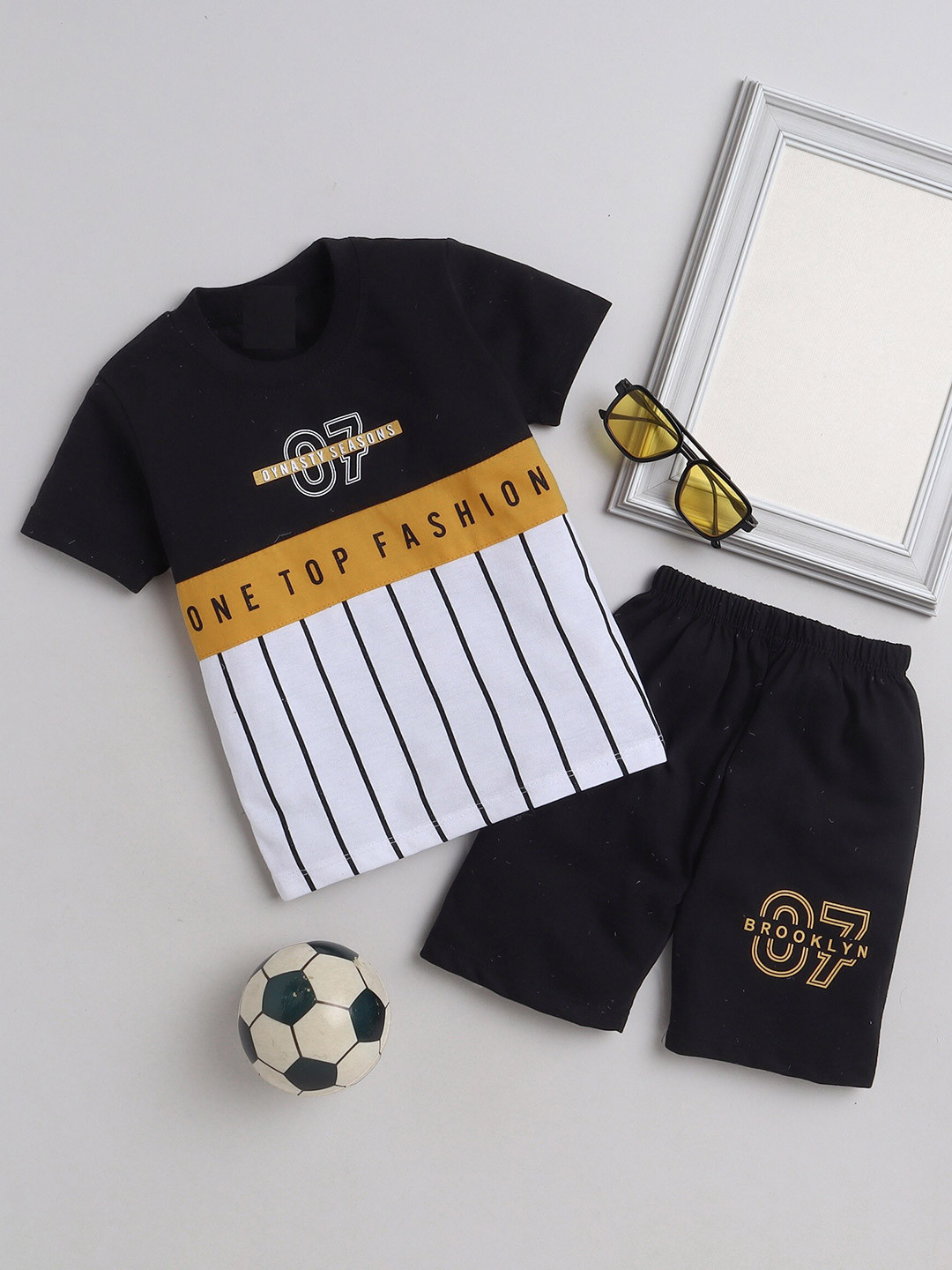 FOURFOLDS Boys Printed Pure Cotton T-shirt with Shorts