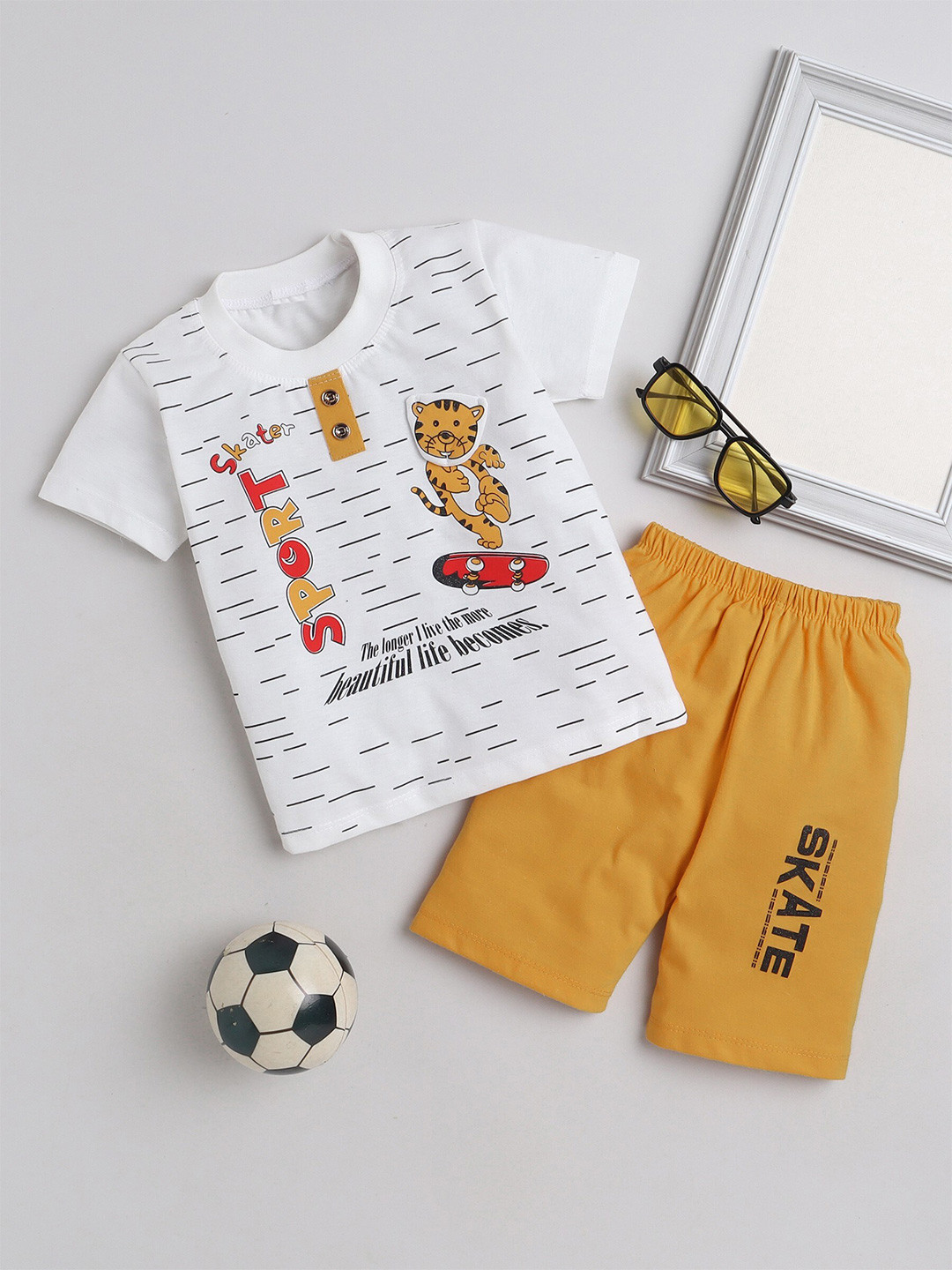 FOURFOLDS Boys Printed Pure Cotton T-shirt with Shorts