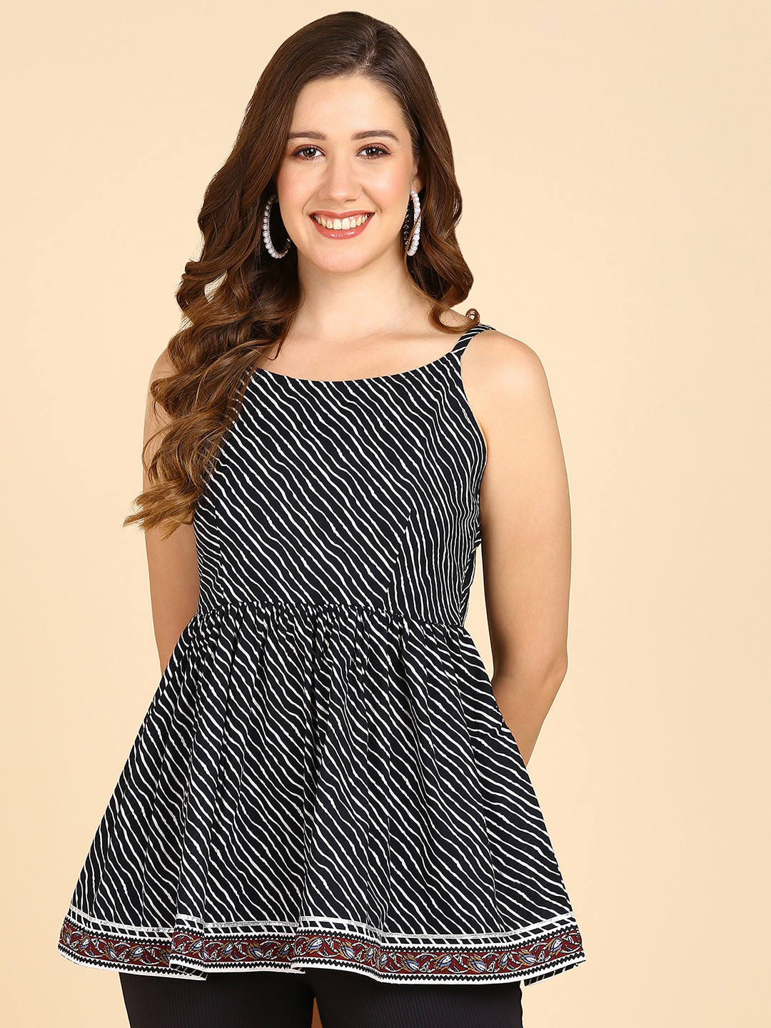 ZNX Clothing Geometric Printed Shoulder Straps Cotton Peplum Top