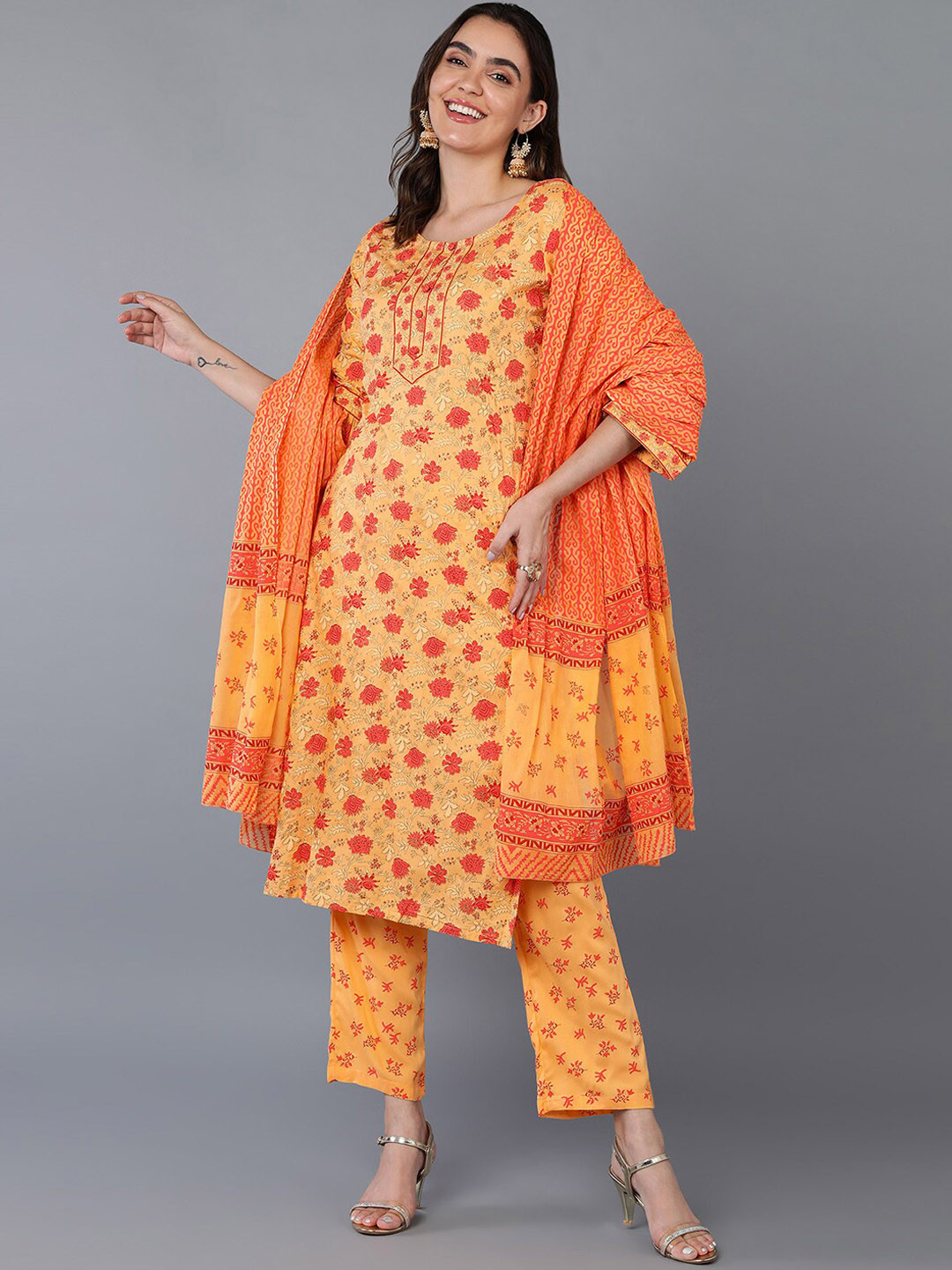 AHIKA Yellow & Orange Floral Printed Pure Cotton Kurta & Trousers With Dupatta