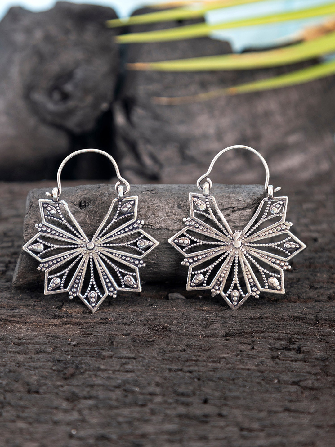 Studio One Love Silver-Plated Oxidised Contemporary Hoop Earrings