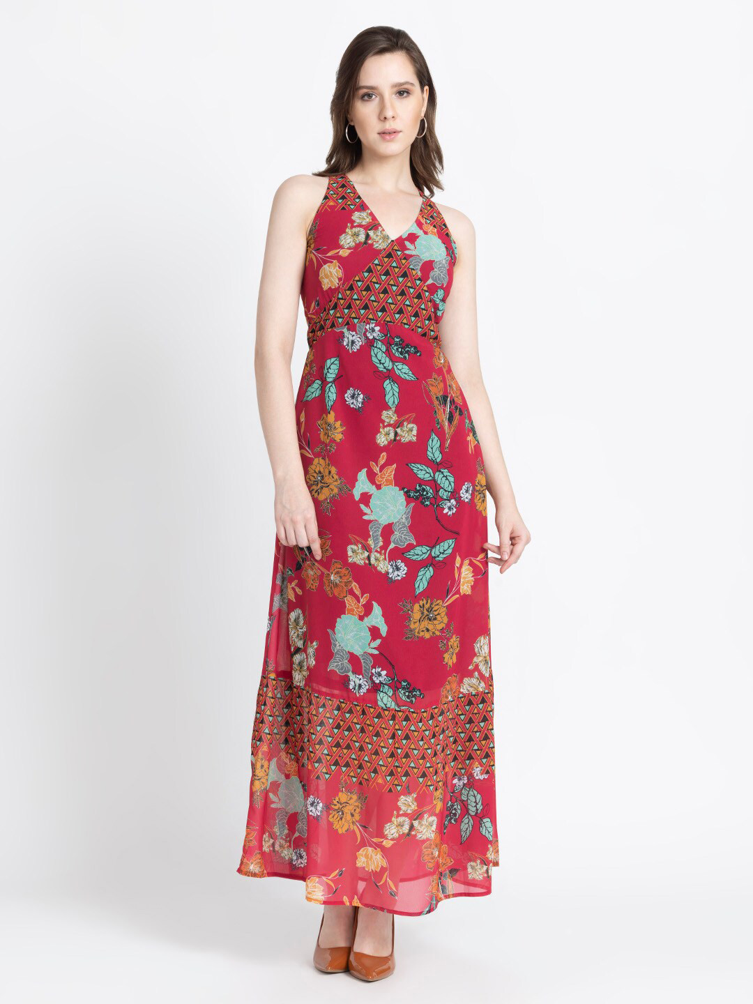 SHAYE Graphic Printed V-Neck Sleeveless Maxi Dress