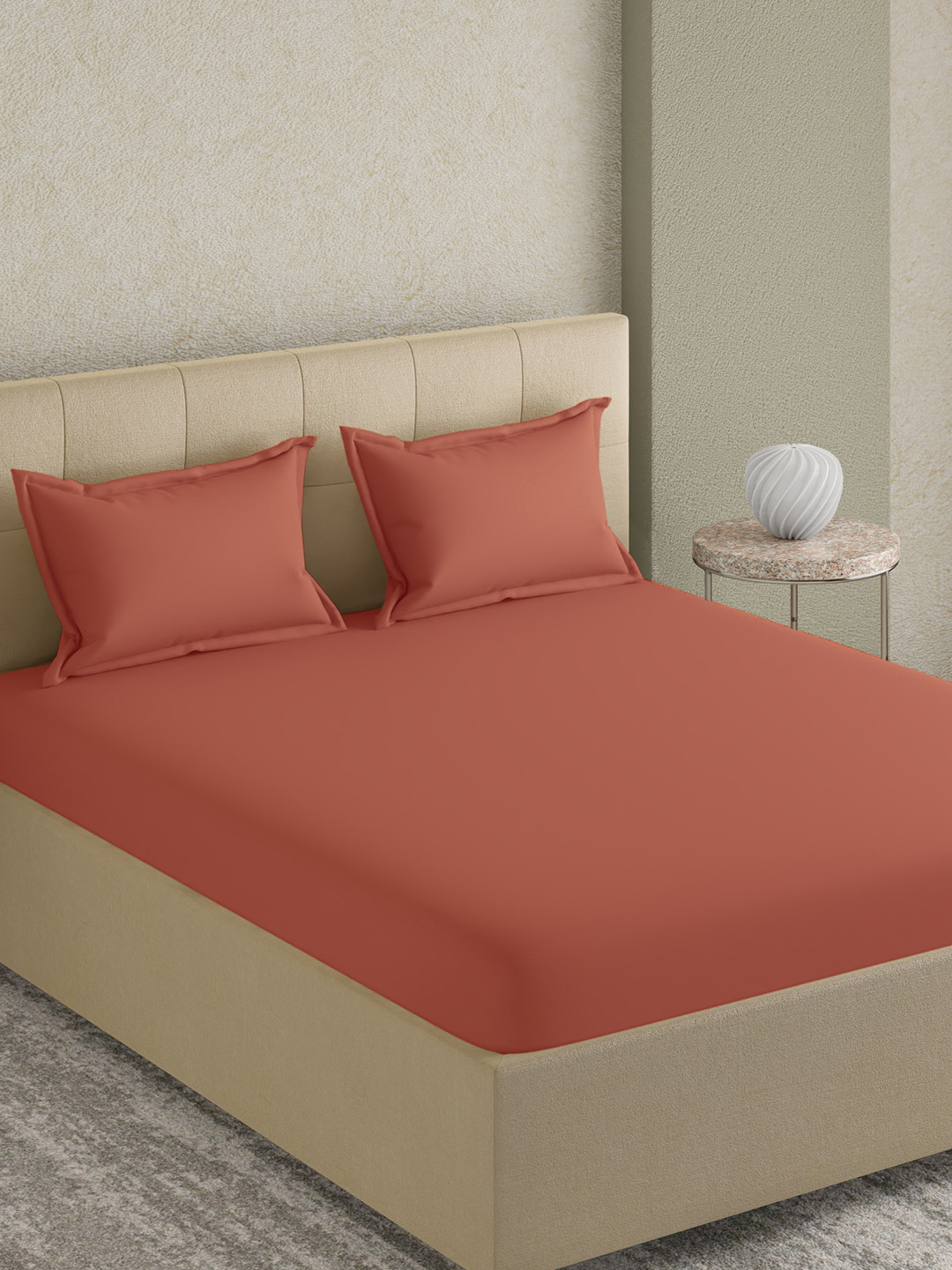 GM Rust Solid 300 TC Cotton King Bedsheet with 2 Pillow Covers