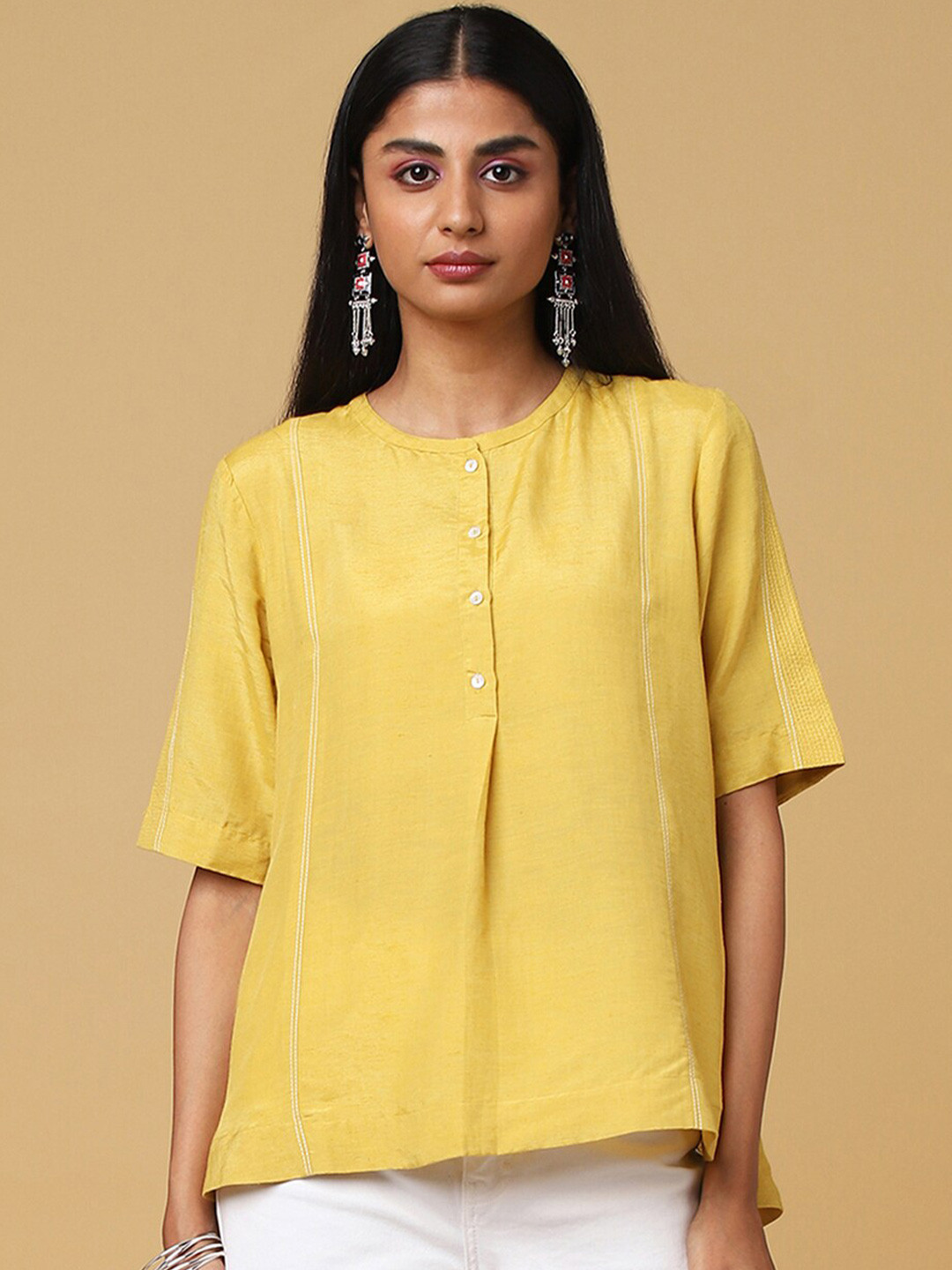 Marigold Lane Round Neck Short Sleeves Top