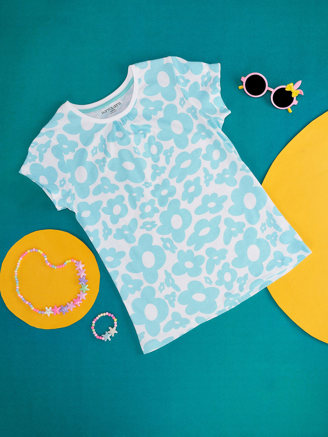 Pantaloons Junior Girls Floral Printes Gathered or Pleated Cotton Top