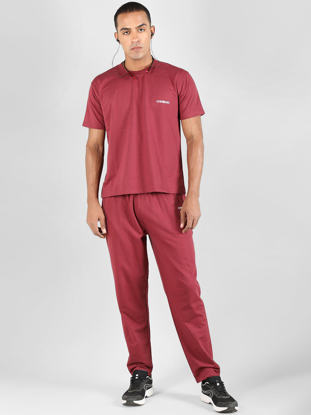 CHKOKKO Round Neck T-Shirt With Trackpants