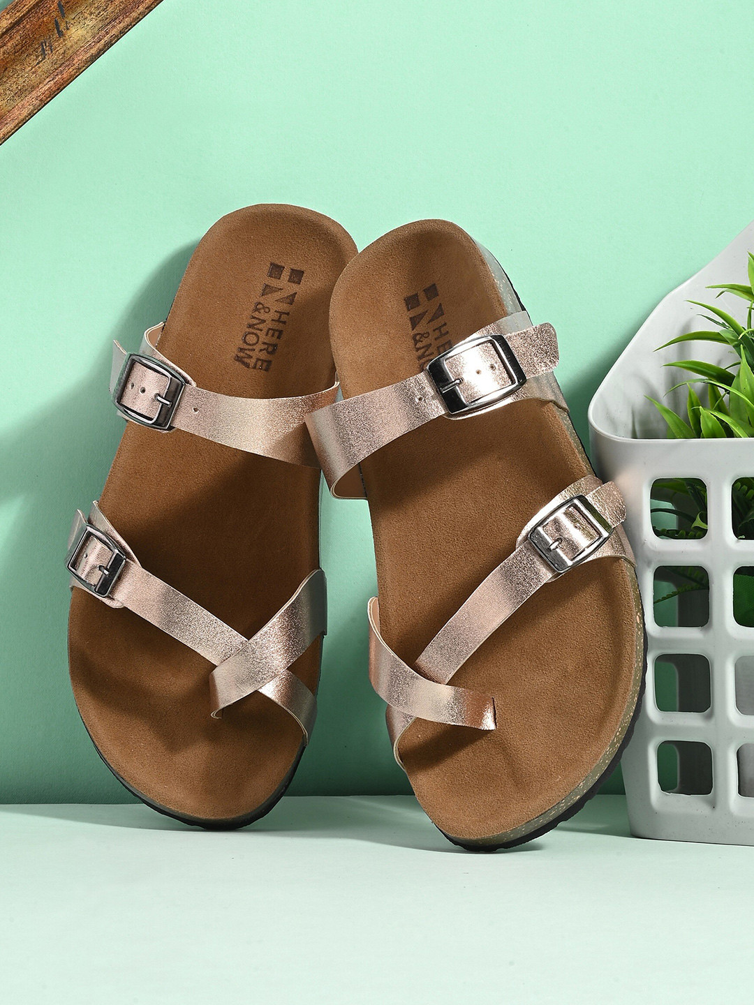 HERE&NOW Gold-Toned & Brown Open One Toe Flats With Buckle Detail