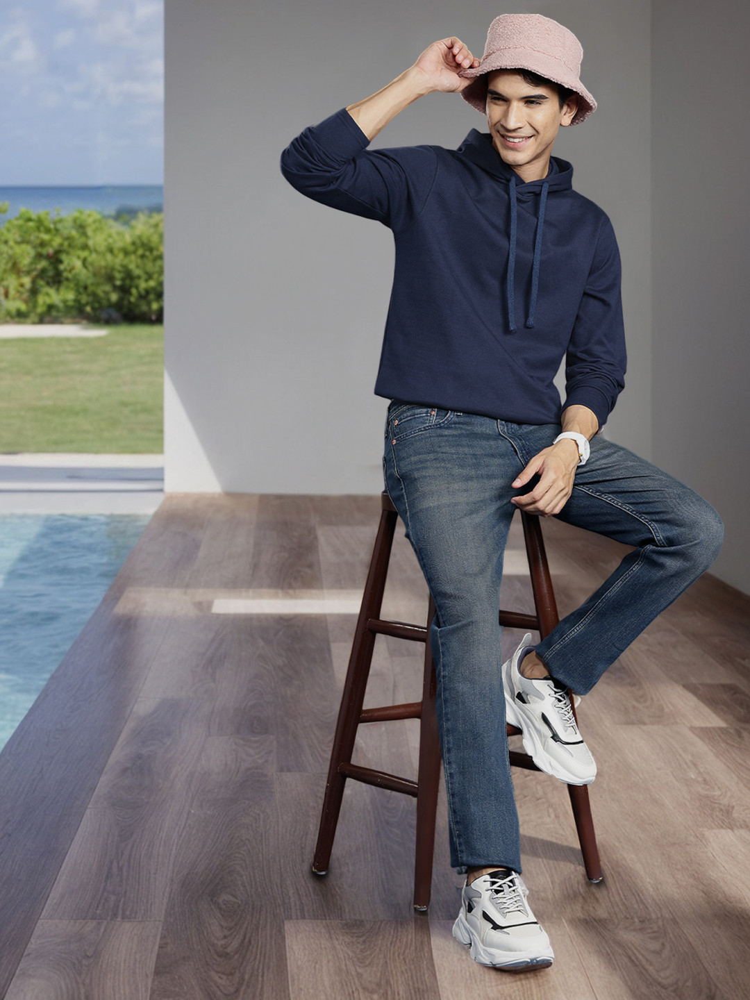 M&H Easy Solid Hooded Sweatshirt