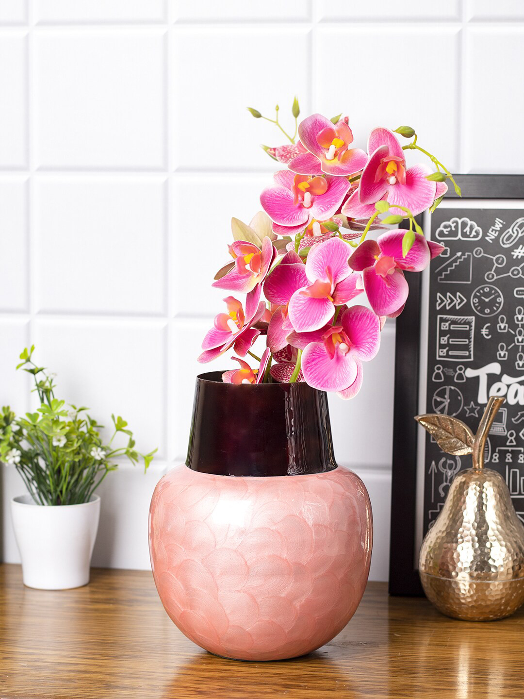 MARKET99 Pink & Brown Textured Iron Flower Vase
