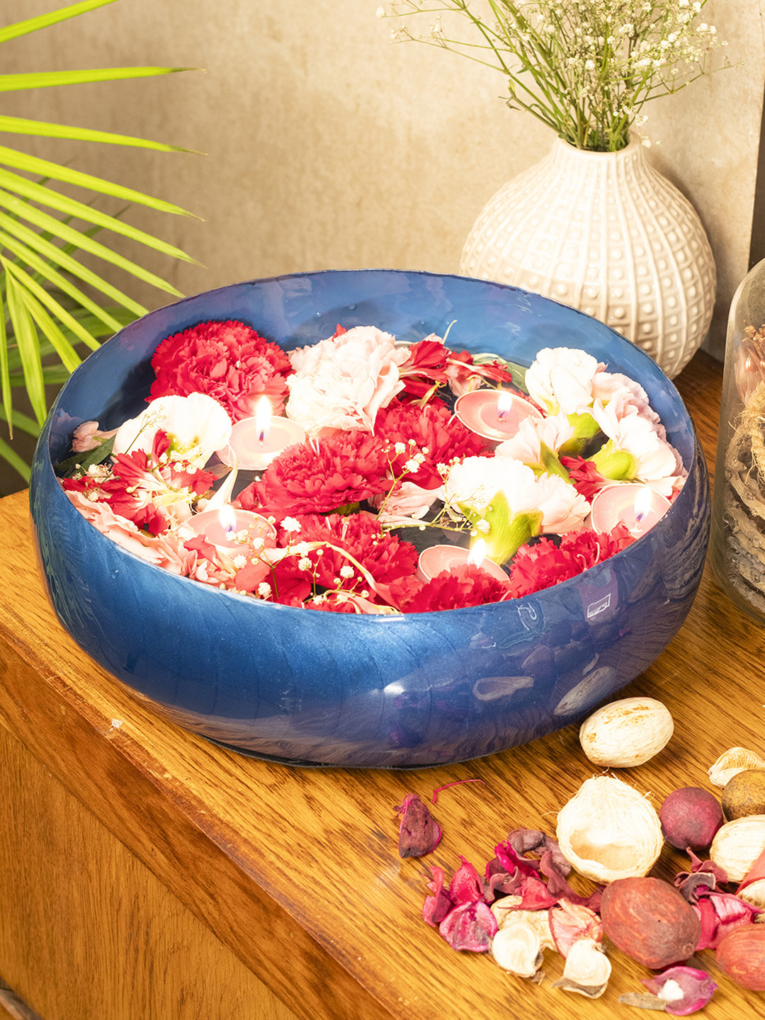 MARKET99 Blue Textured Decorative Bowl