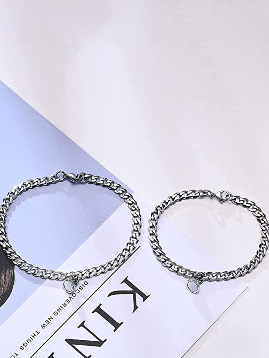 MEENAZ Unisex Set Of 2 Silver-Plated Link Couple Magnet Bracelet