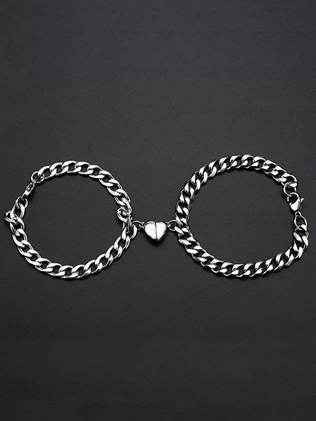 MEENAZ Unisex Set of 2 Silver-Plated Couple Magnet Link Bracelets