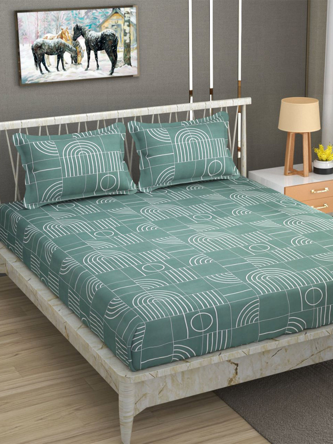 Bajo's Green Geometric Cotton 250 TC Fitted King Fine Bedsheet with 2 Pillow Covers-274 x 274 cm
