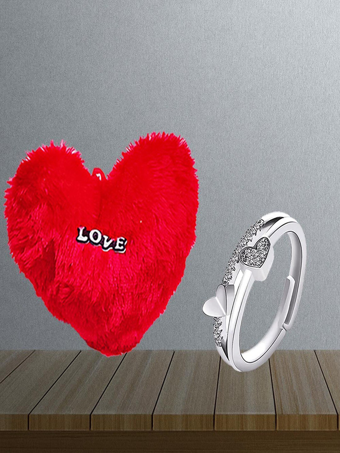UNIVERSITY TRENDZ Silver-Plated Crystal Heart-Shaped Finger Ring With Pillow