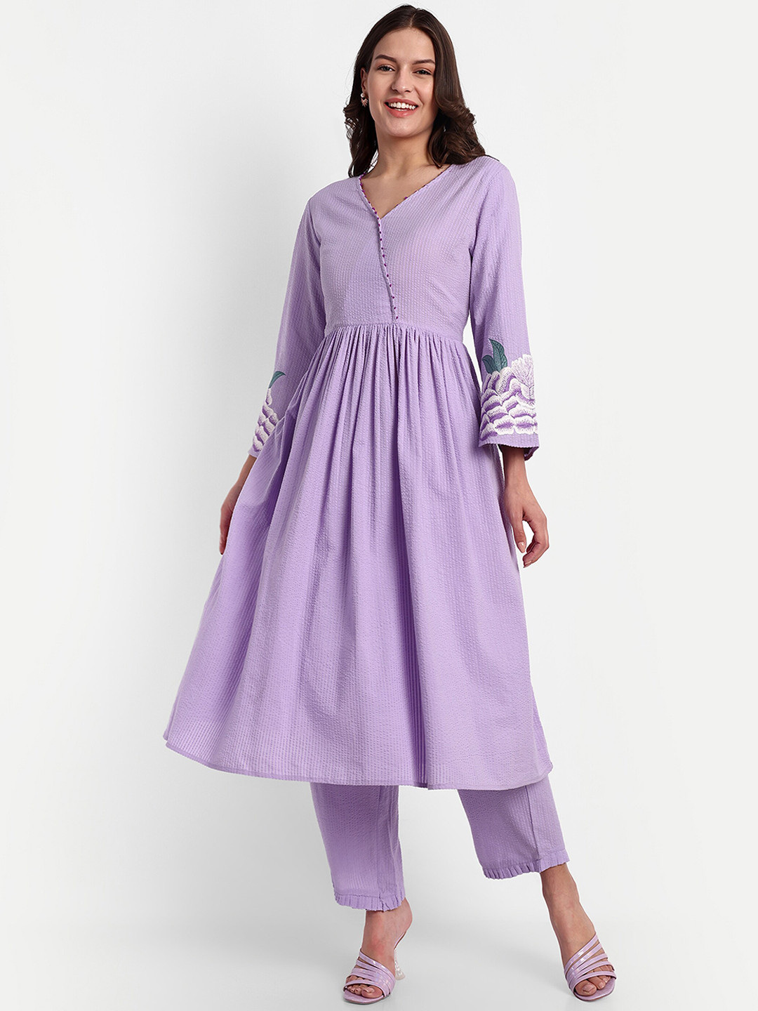 NH KAPDEWALA Empire Thread Work Pure Cotton Kurta With Trousers