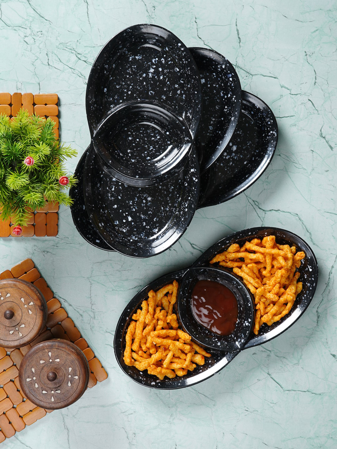 CDI Black 4 Pieces Oval Shaped Serving Platters
