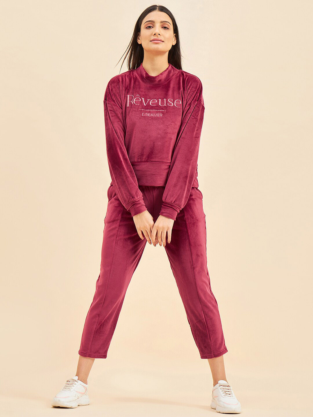 Sweet Dreams Typography Printed Mock Collar Tracksuit