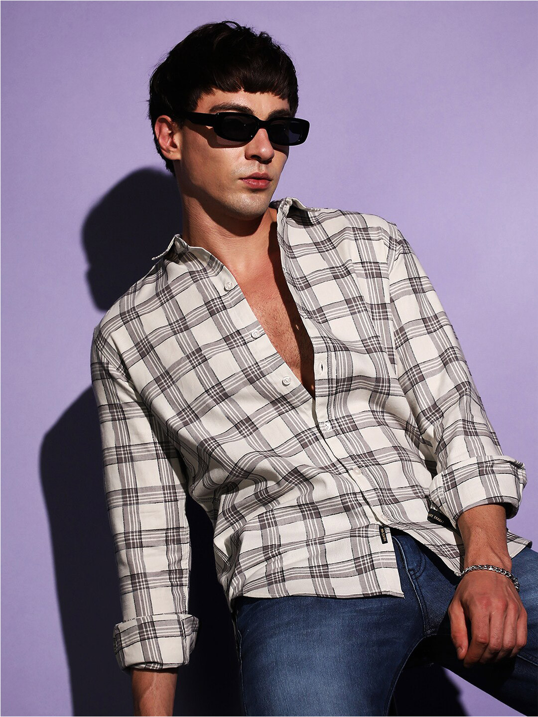 Campus Sutra Cream & Black Tartan Checks Classic Cotton Casual Shirt
