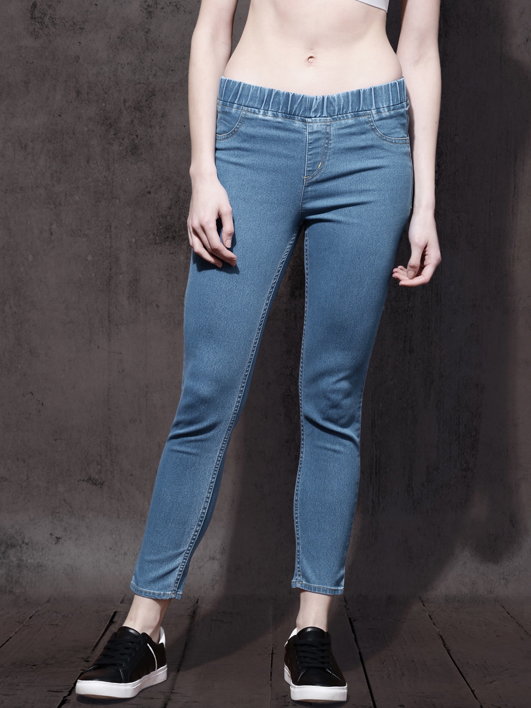 Roadster Women Blue Stretchable Jeggings
