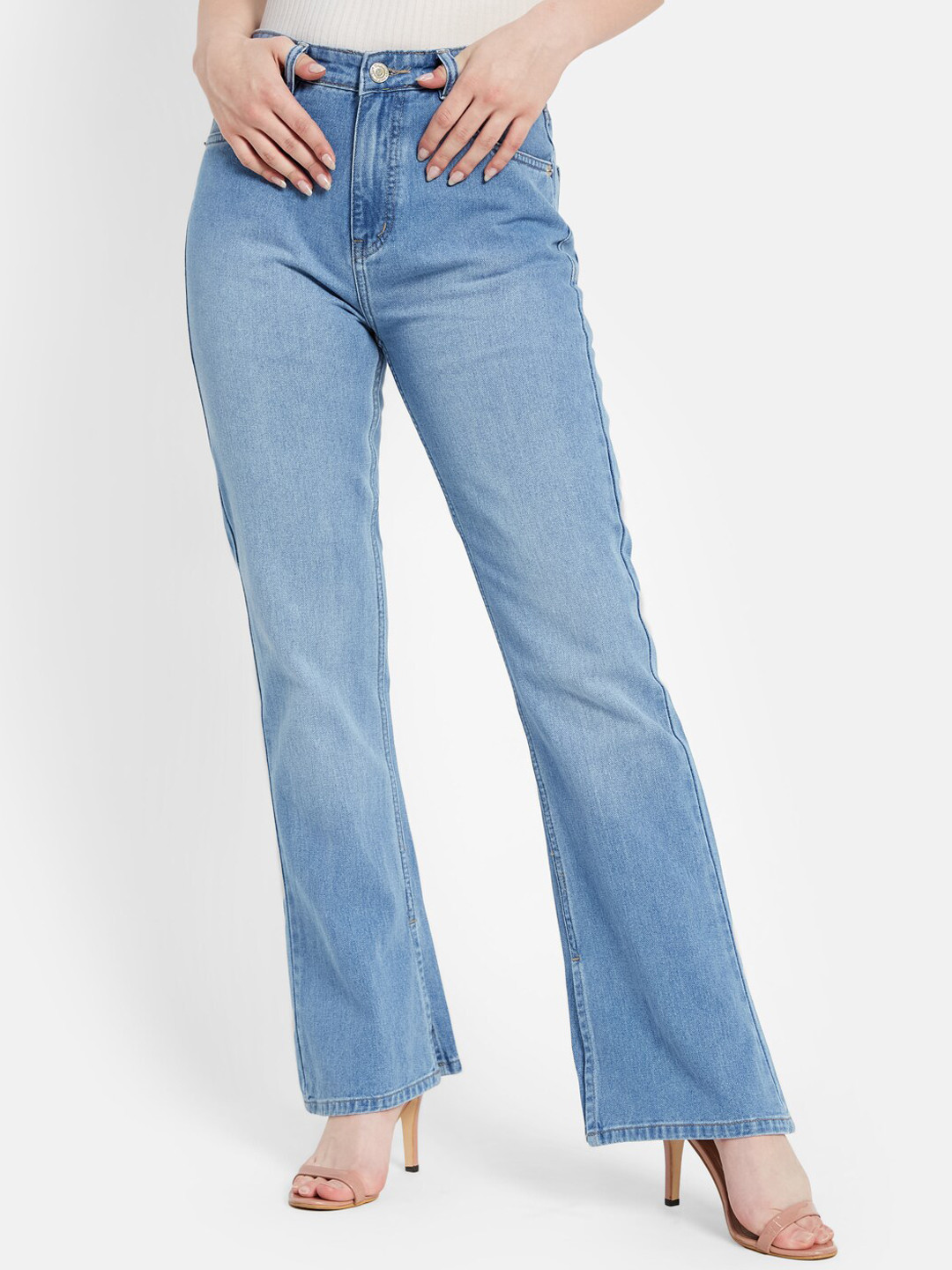 METTLE Women Blue Mildly Distressed Stretchable Bootcut Jeans