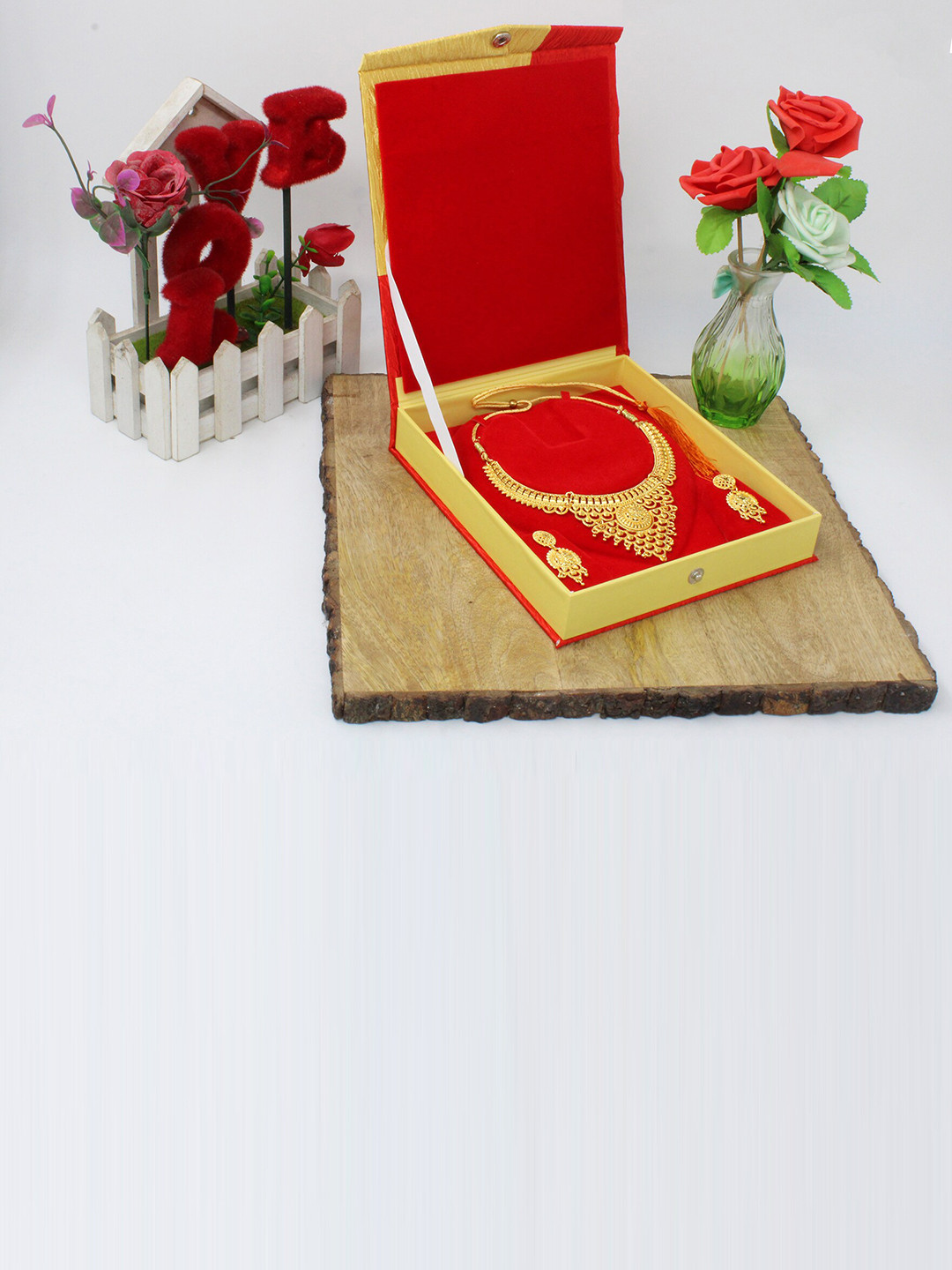 atorakushon Gold Toned 2-Pieces Jewellery Storage Organizer Necklace Boxes