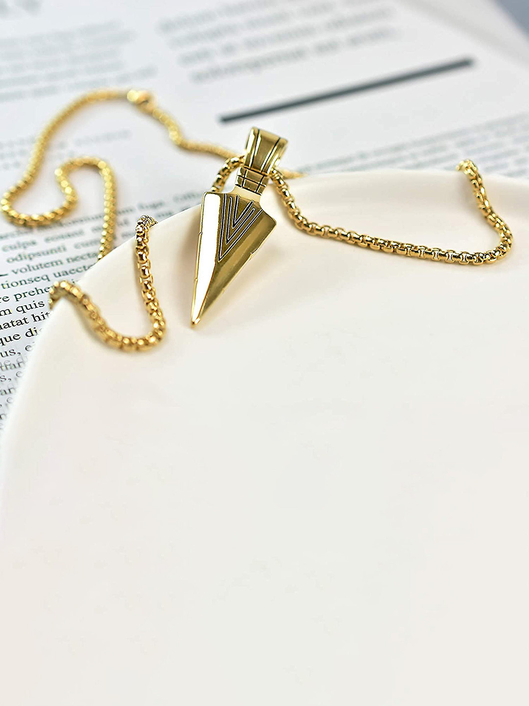 MEENAZ Men Gold-Plated Triangular-Shape Pendant With Chain