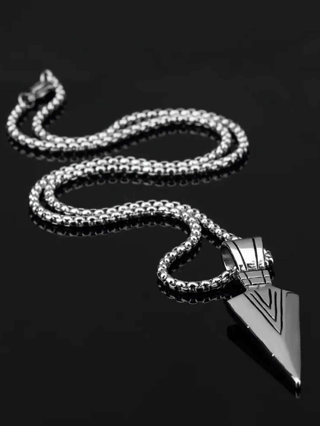 MEENAZ Silver-Plated Arrow Charm Pendant With Chain