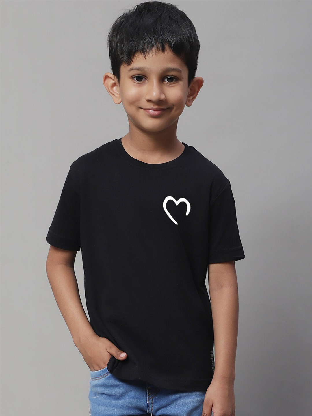 Friskers Boys Heart Printed Regular-Fit Knitted T-shirt