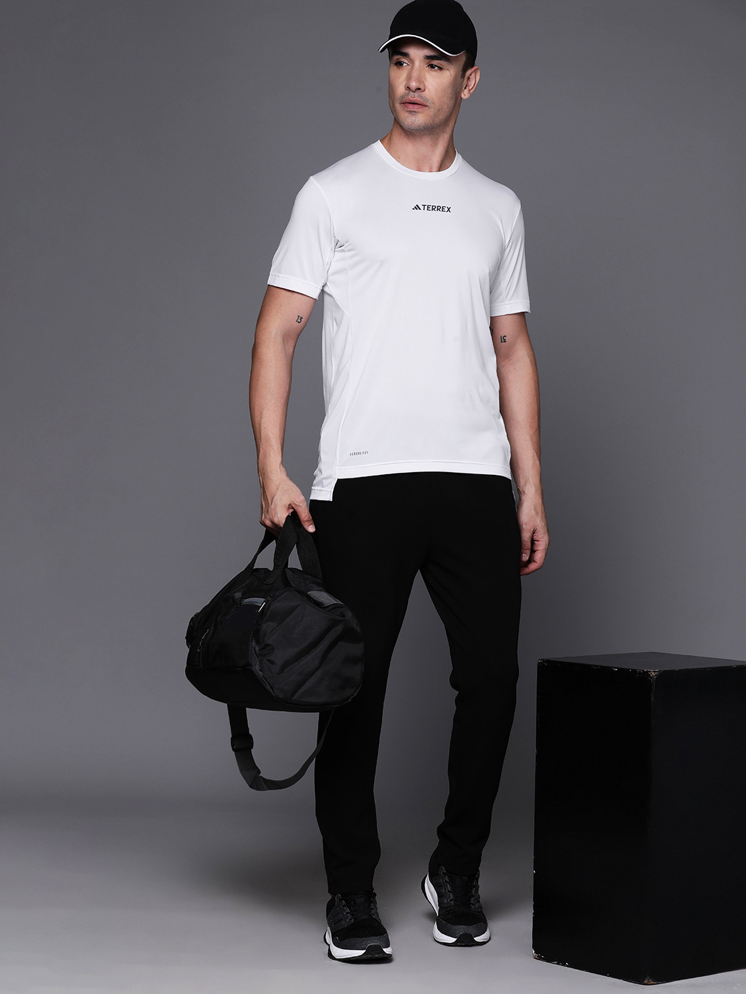 ADIDAS Men MT Hiking T-shirt