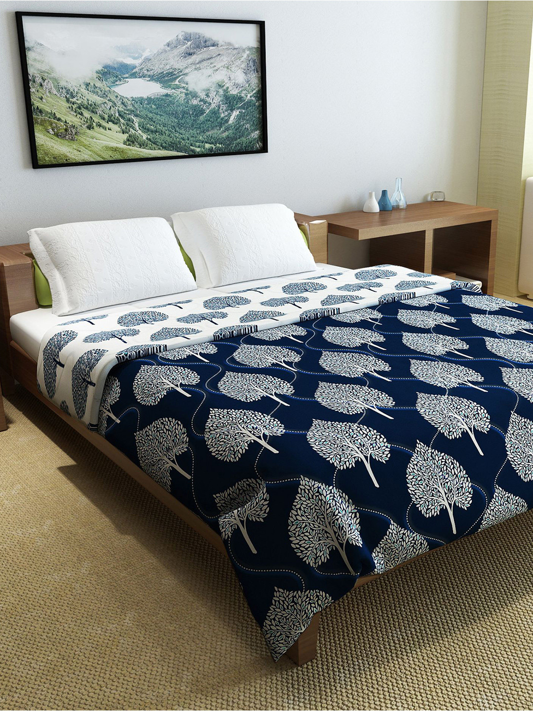 Divine Casa Blue & White Reversible Microfiber AC Room 150 GSM Double Bed Comforter