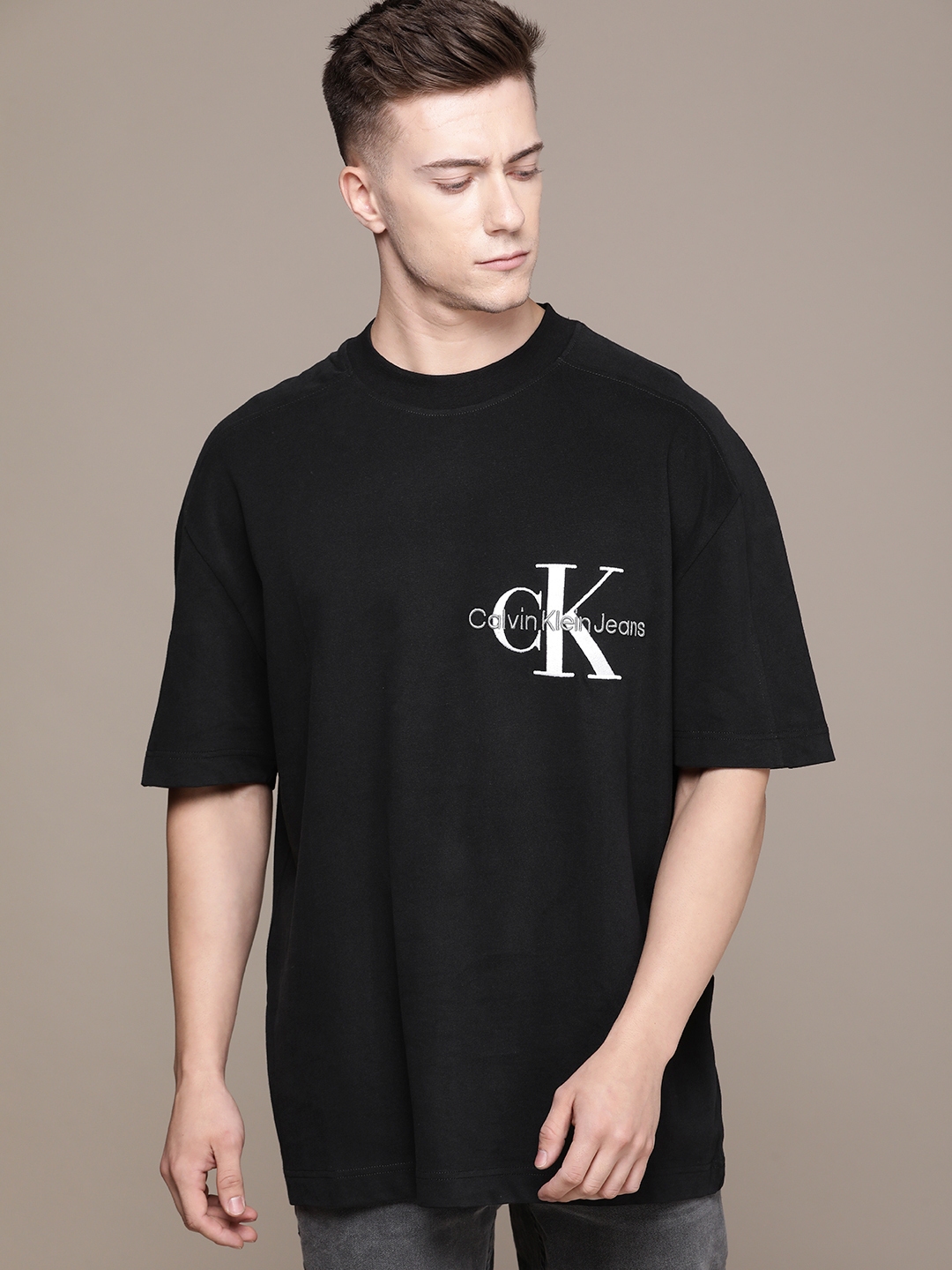 Calvin Klein Jeans Brand Logo Embroidered Drop-Shoulder Sleeves Pure Cotton  Boxy T-shirt