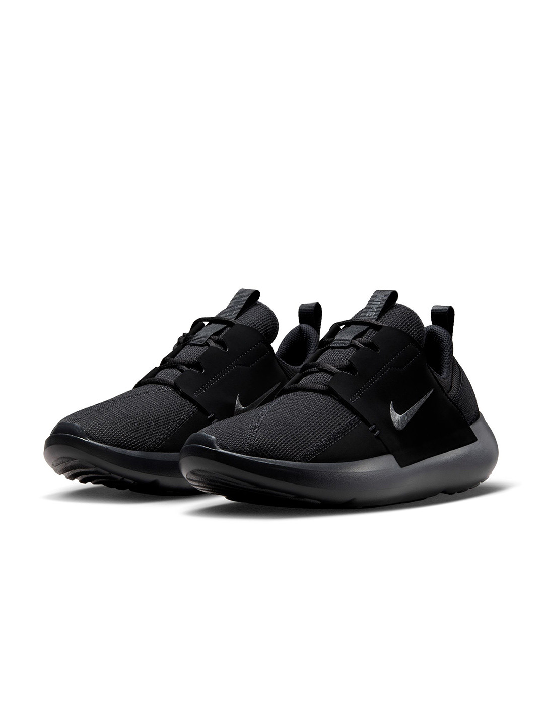 Nike Men E-Series AD Sneakers