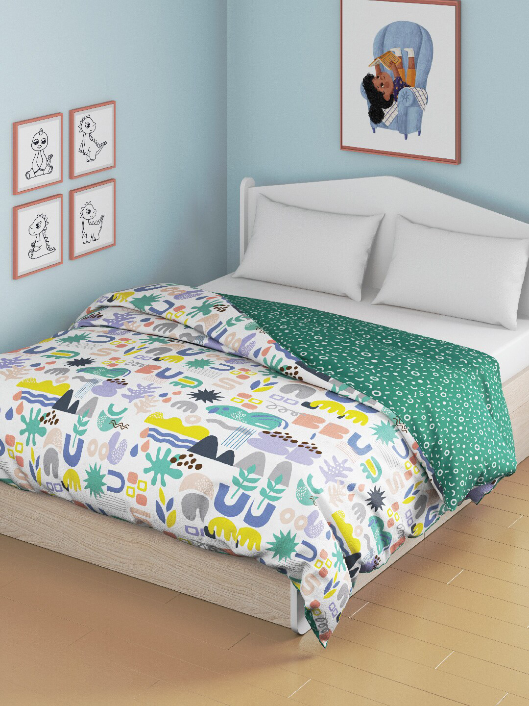 Smartsters Oodles of Doodles White Mild Winter 110 GSM Reversible Double Bed Dohar