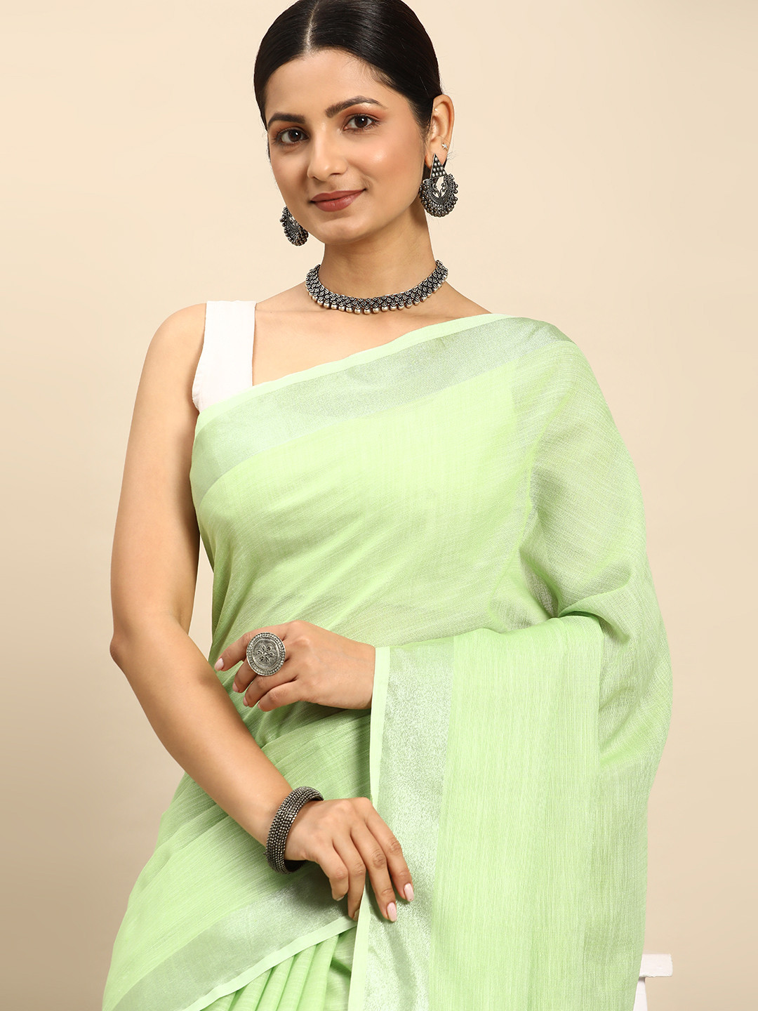 Mitera Woven Design Linen Blend Saree