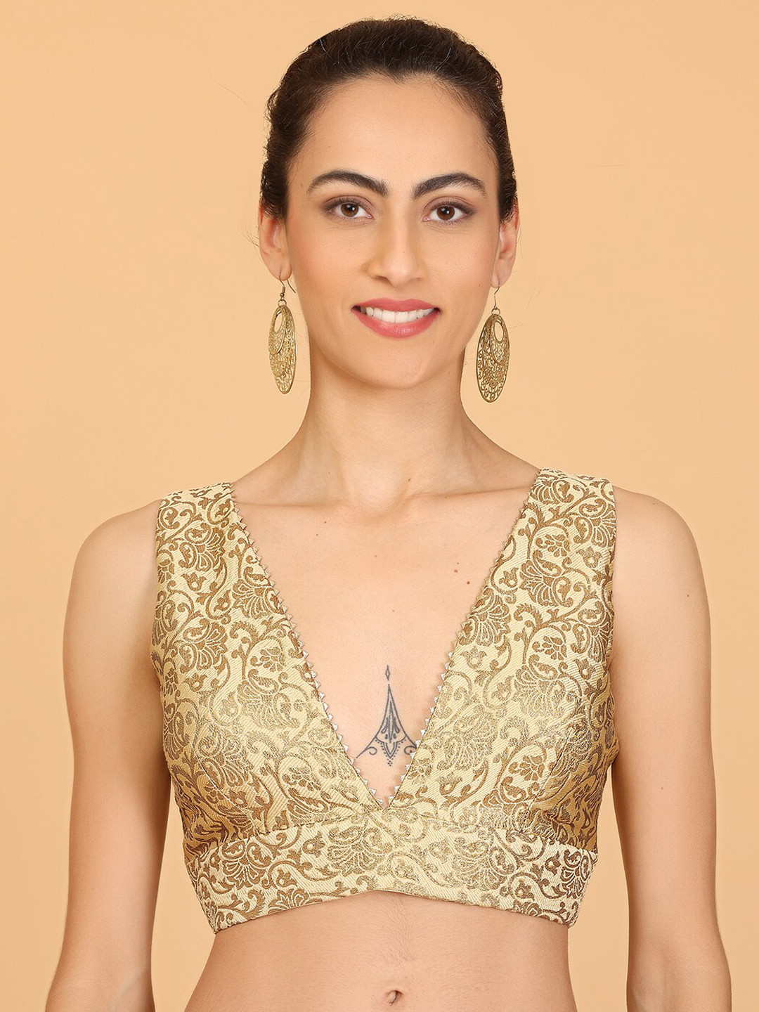 KAANCHIE NANGGIA Ethnic Motifs Printed Gotta Patti Saree Blouse