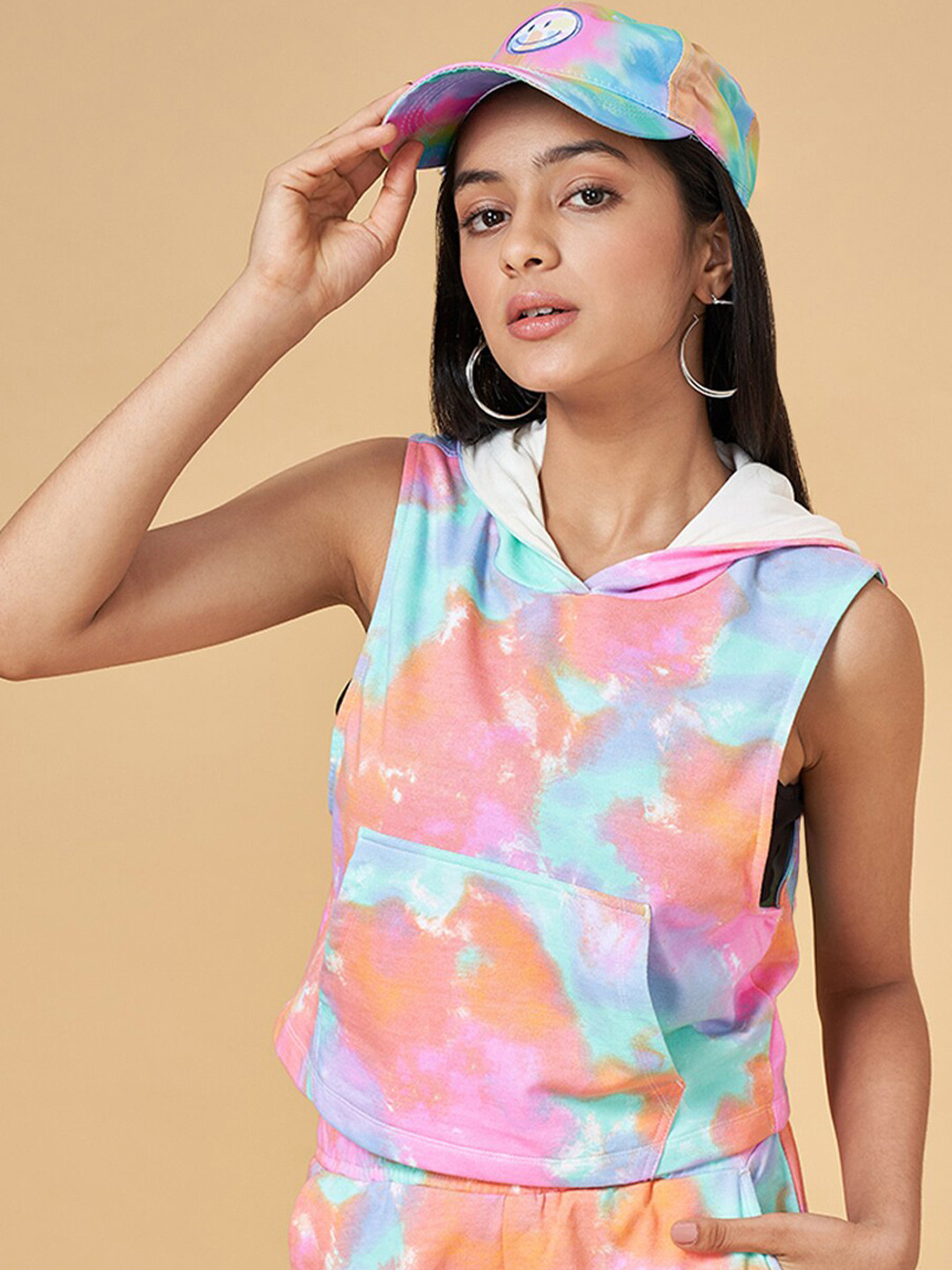Coolsters by Pantaloons Girls Abstract Printed Hooded Cotton T-shirt