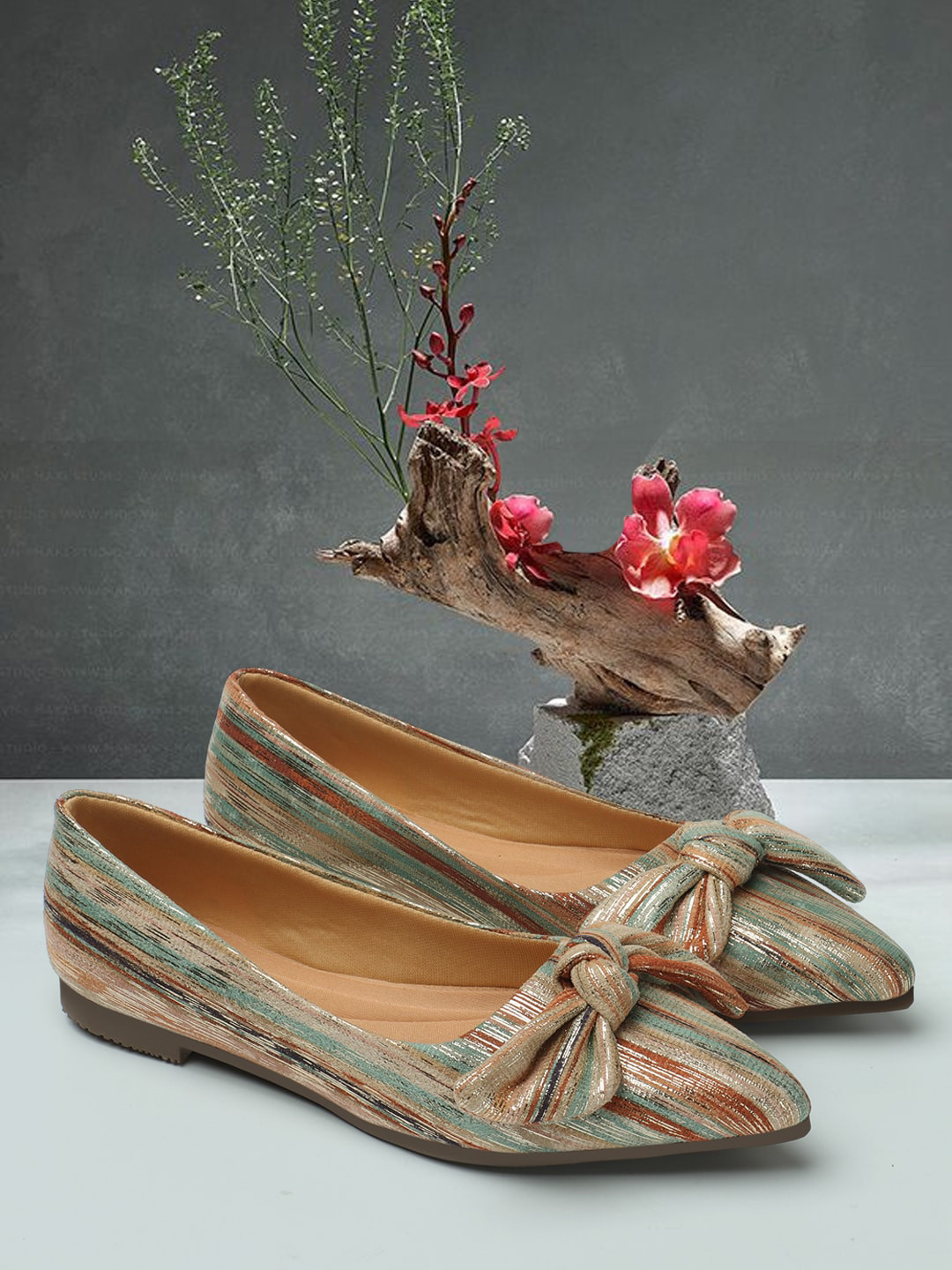 OPHELIA Pointed Toe Printed Fabric Ballerinas With Bows