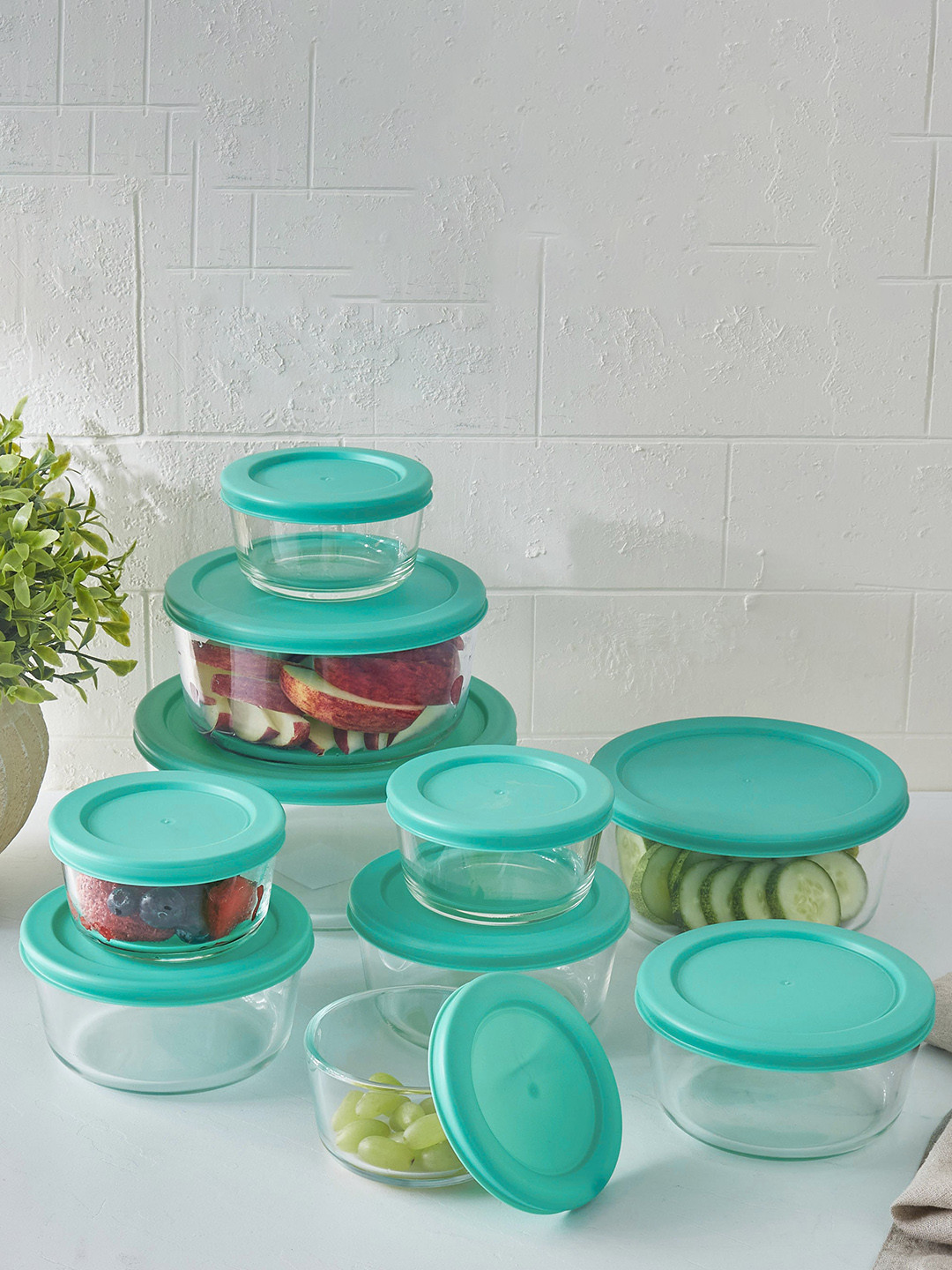 Home Centre Siattle Aston Transparent & Green 10 Pieces Glass Food Container 500 ml