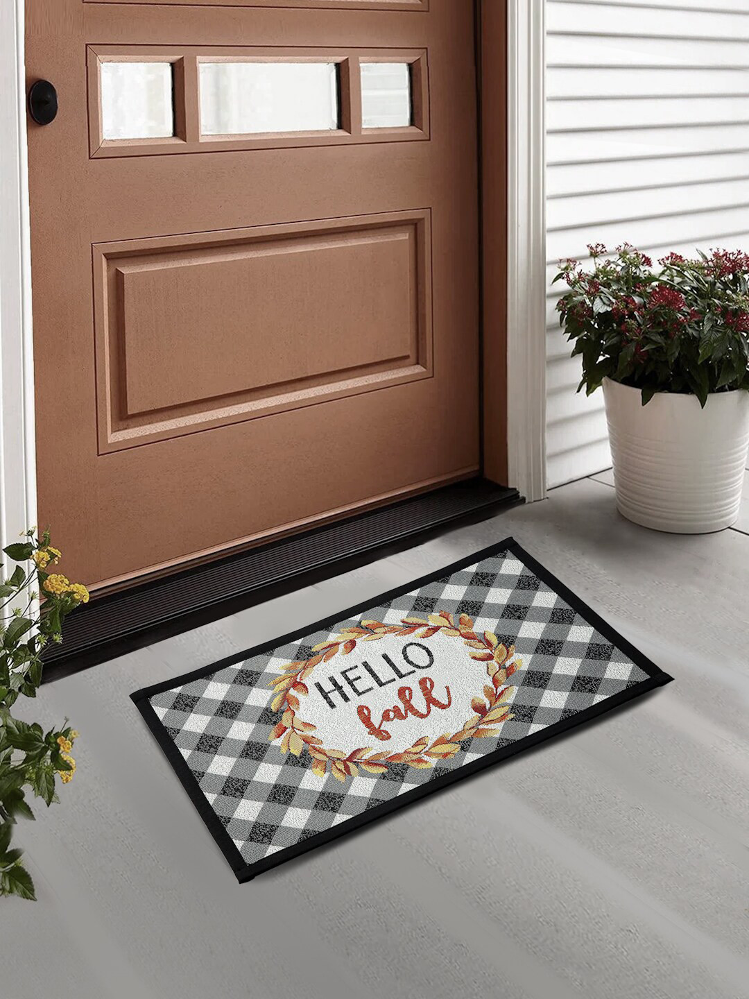 FABINALIV Black & White Checked Doormat
