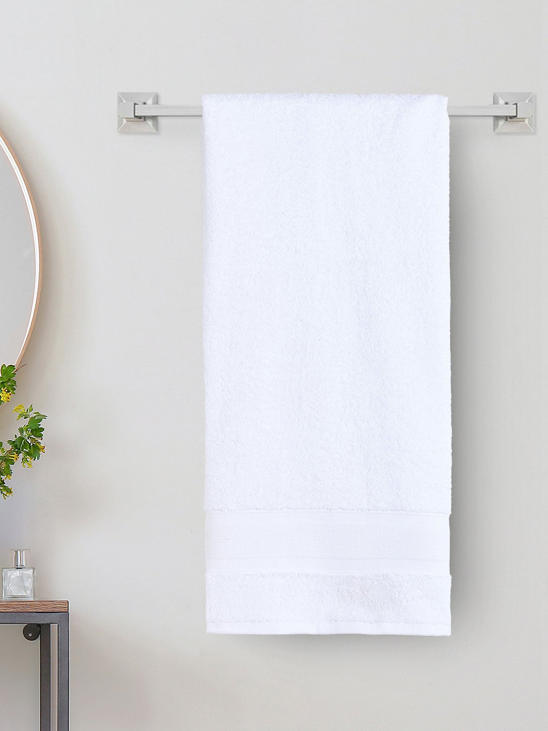Home Centre White Textured Cotton 500 GSM Pacific Emery BathTowel