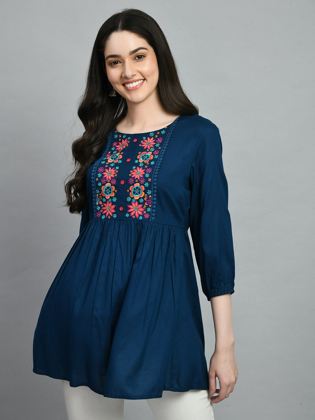 KALINI Embroidered Round Neck Tunic