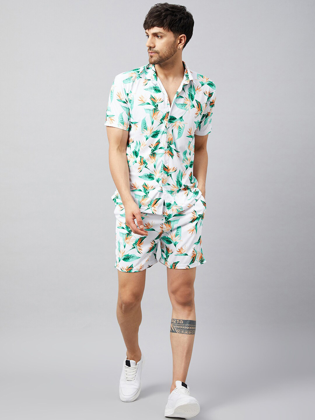 CHROME & CORAL Men Printed Shirt with Shorts