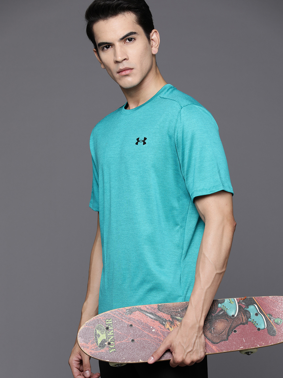 UNDER ARMOUR Quick-Dry Loose Fit Sports T-shirt