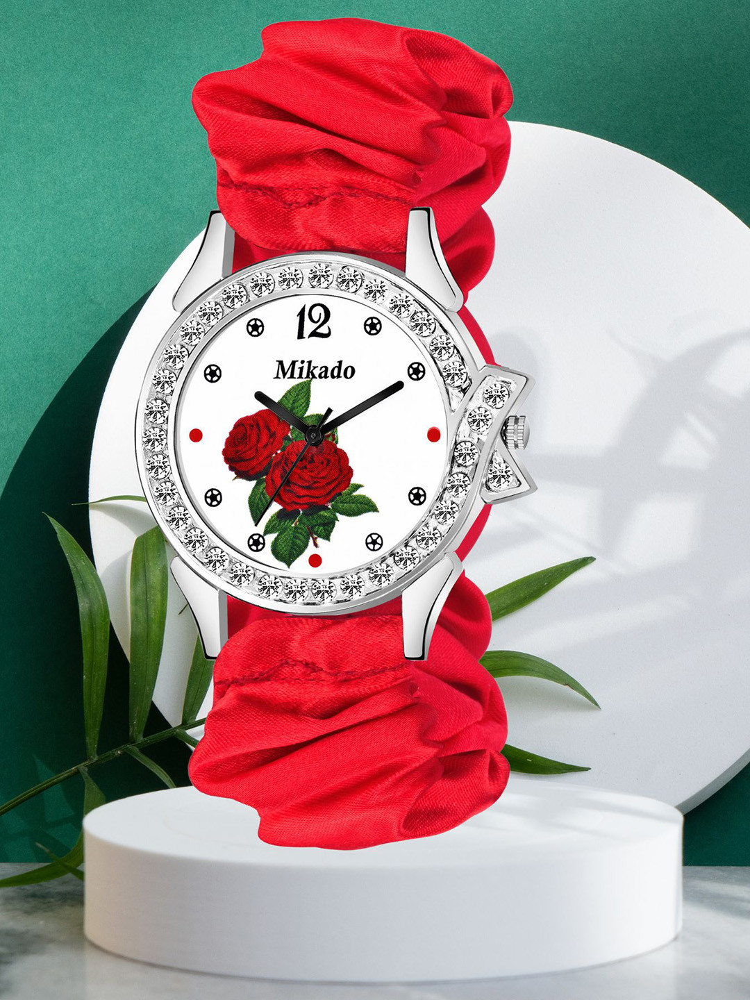 Mikado Women Brass Printed Dial & Straps Analogue Watch GULAB