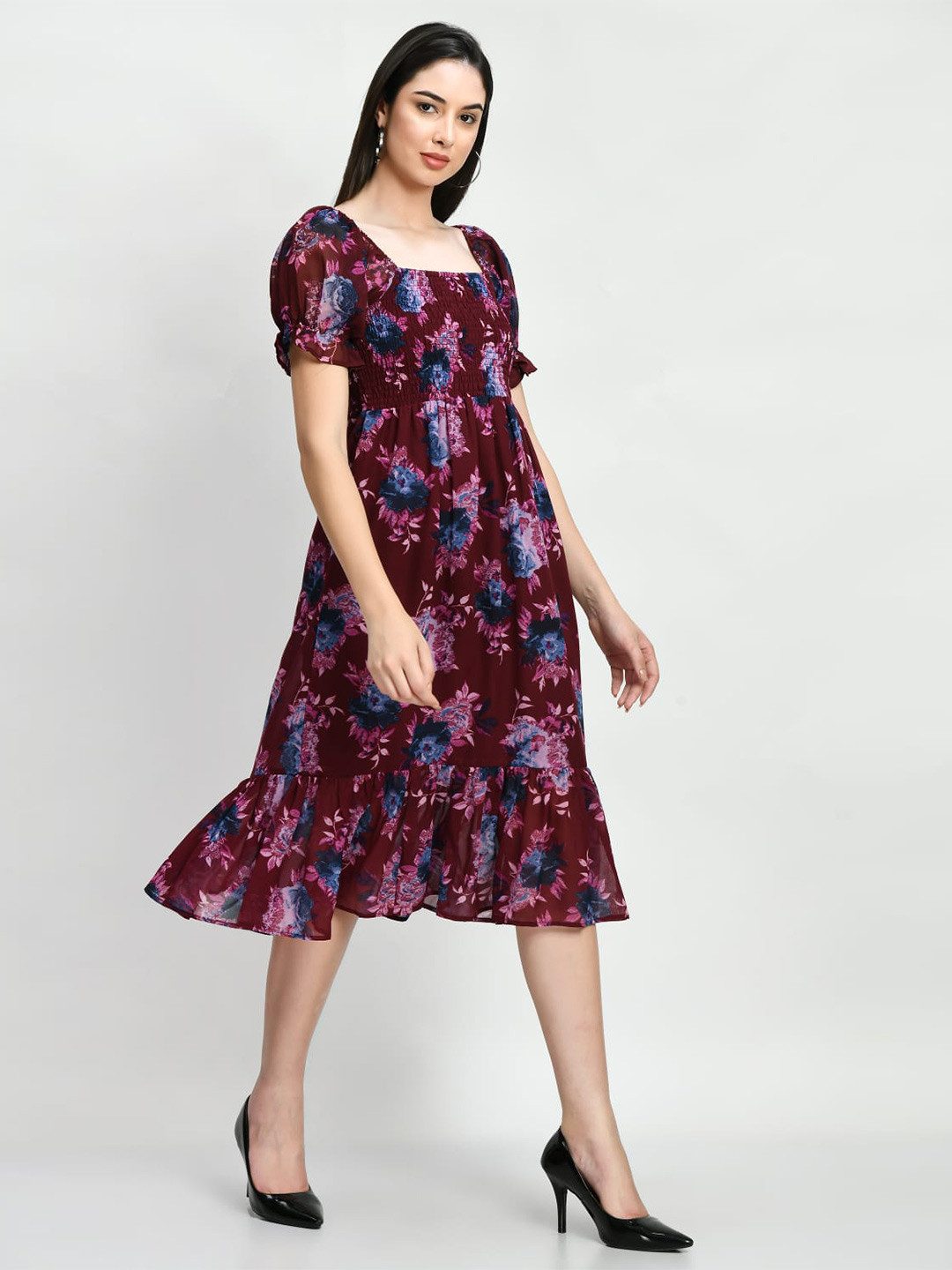 Shiva Trends Floral Printed Sqaure Neck Puffed Sleeves Smocked Georgette Fit & Flare Dress