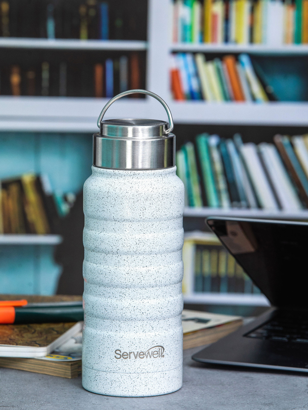 Servewell Twister White Solid Stainless Steel Double Wall Vacuum Flask - 550ml