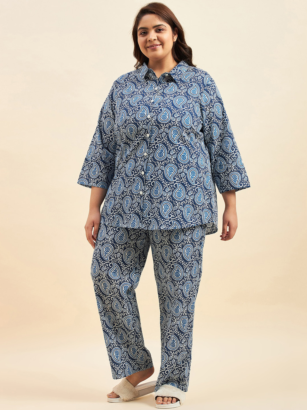 Sweet Dreams Plus Size Blue & White Ethnic Motifs Printed Pure Cotton Night Suit